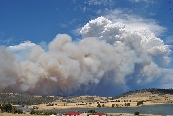Image: Thick smoke, such as that seen at the Forcett fire in Tasmania, in January 2013, can reduce the amount of UV we are exposed to. Credit: Karen Dutton